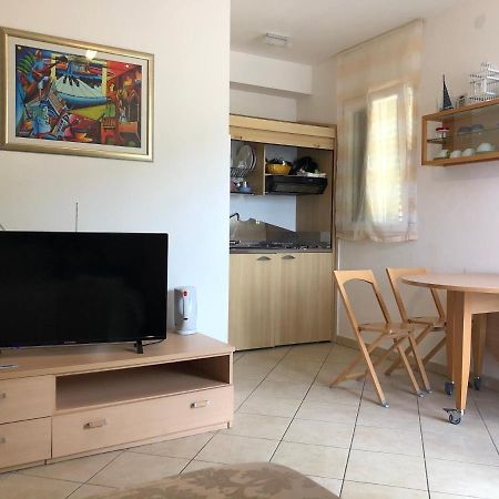 Apartments Josip Бол Екстериор снимка