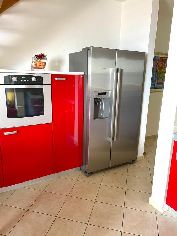 Apartments Josip Бол Екстериор снимка